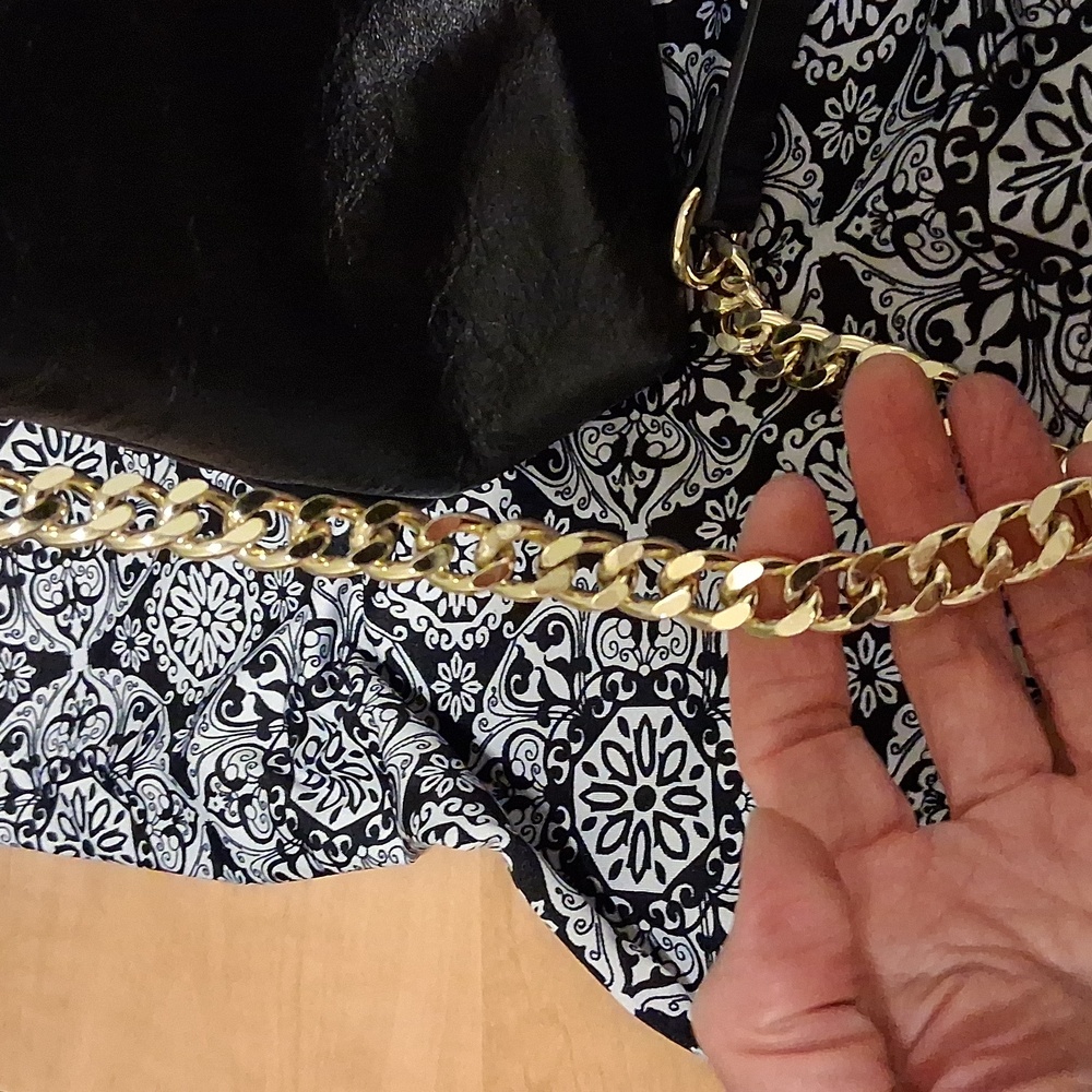 Anna Paola Black Leather Tote Bag - Picture 2 of 16